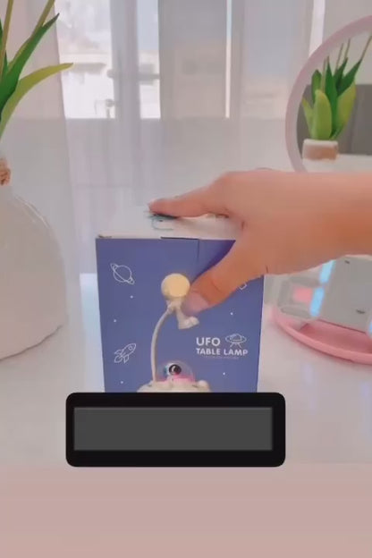 Astronaut UFO Table Lamp